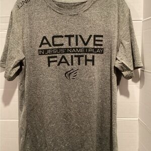 Men’s Gray Active Faith graphic T-Shirt size medium